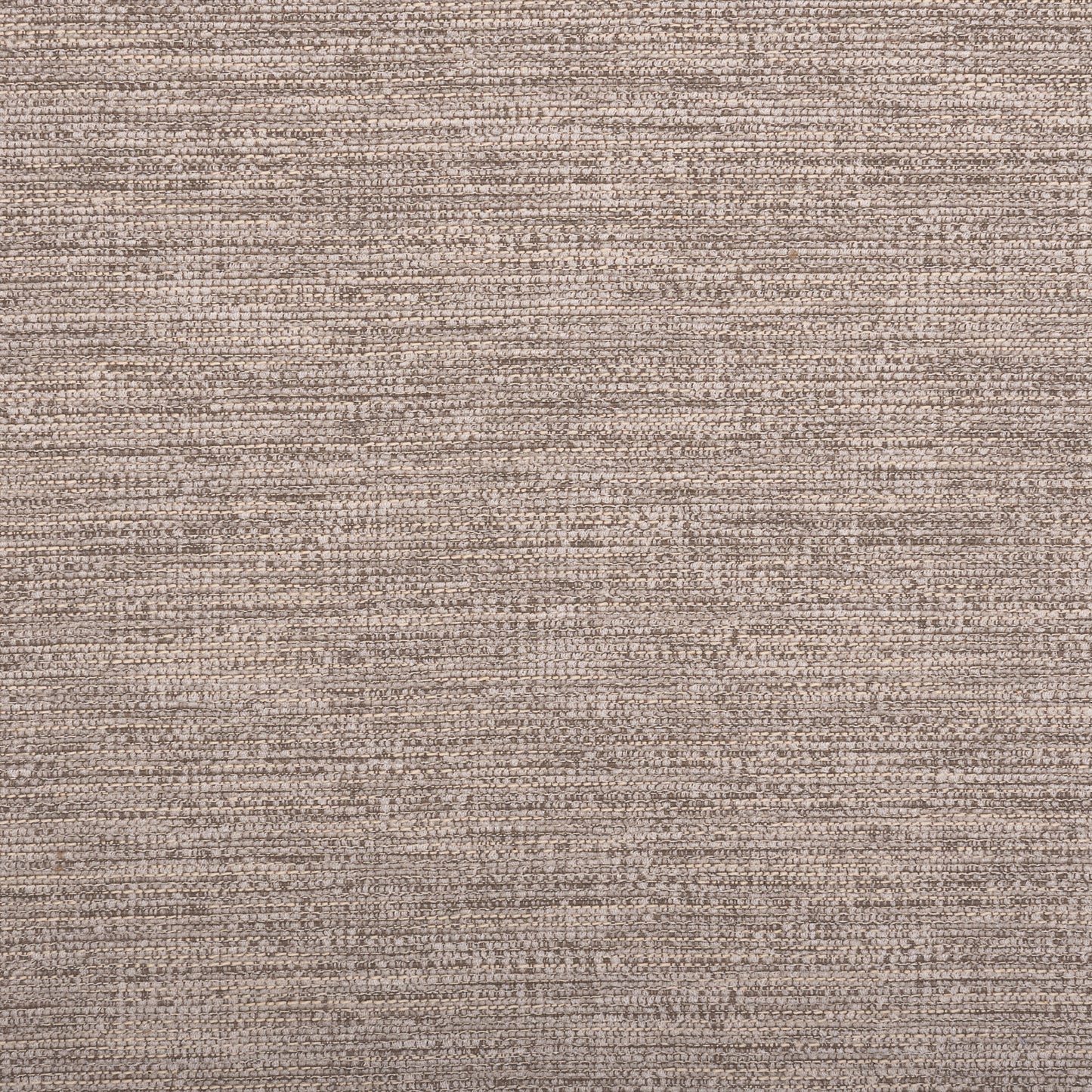 Silver Shores delivers coastal sophistication in a pale grey-beige blend — light, elegant, and versatile.