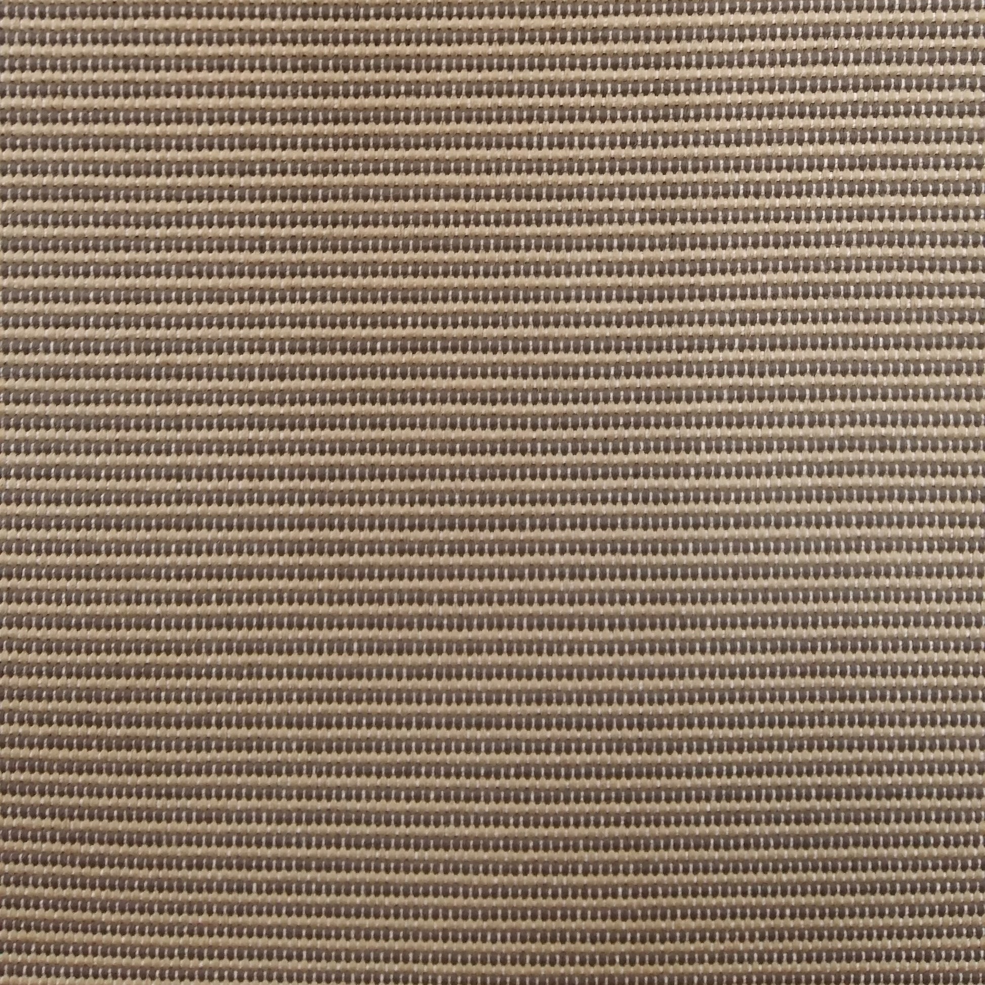 Taupe blends neutral elegance with high-performance protection. Perfect for contemporary garden furniture and shaded areas.